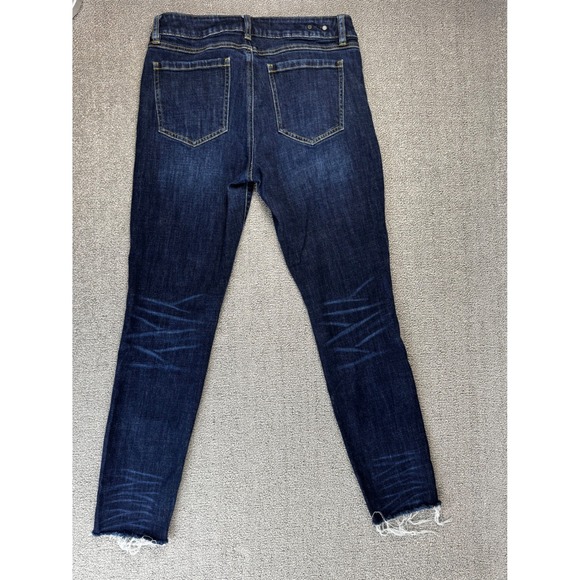 Cabi Skinny Jeans Womens 8 Dark Wash Raw Hem Distressed Denim 4150 Indigo - Picture 2 of 8